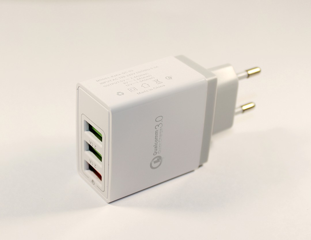 СЗУ QC-03 Quick Charge 3USB-5.1A-0