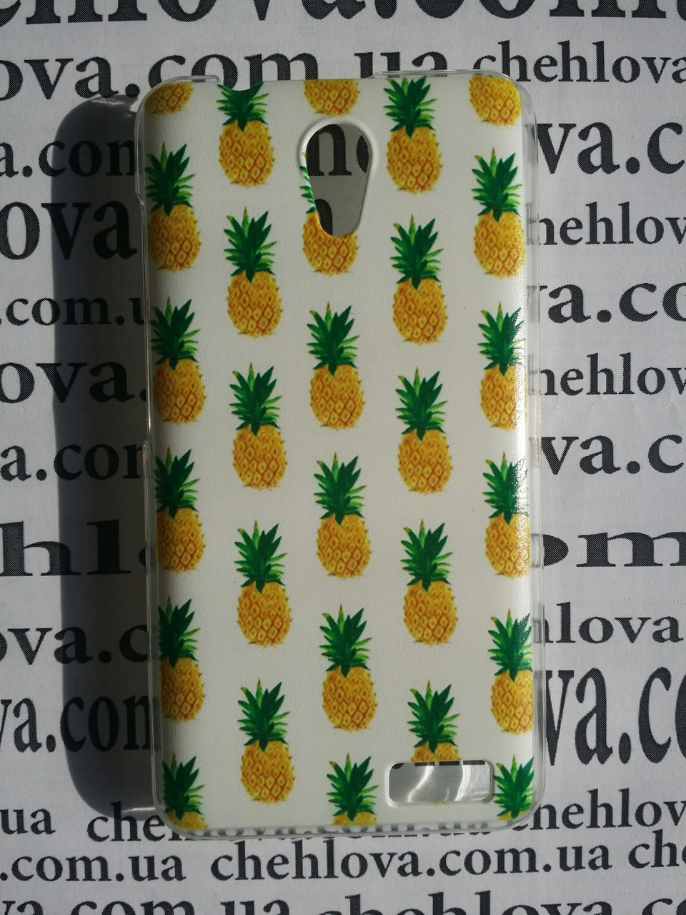 Накладка для Lenovo A319 "Ананаси на білому" (пластик)-0