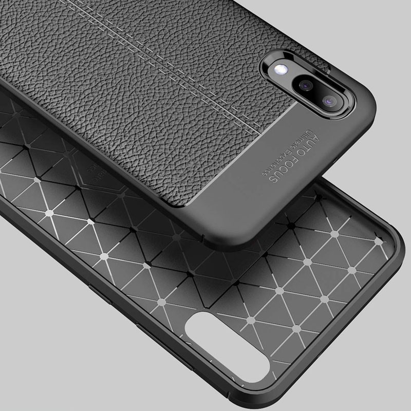 Накладка Ultimate Experience Leather для Samsung A01 чорна-1