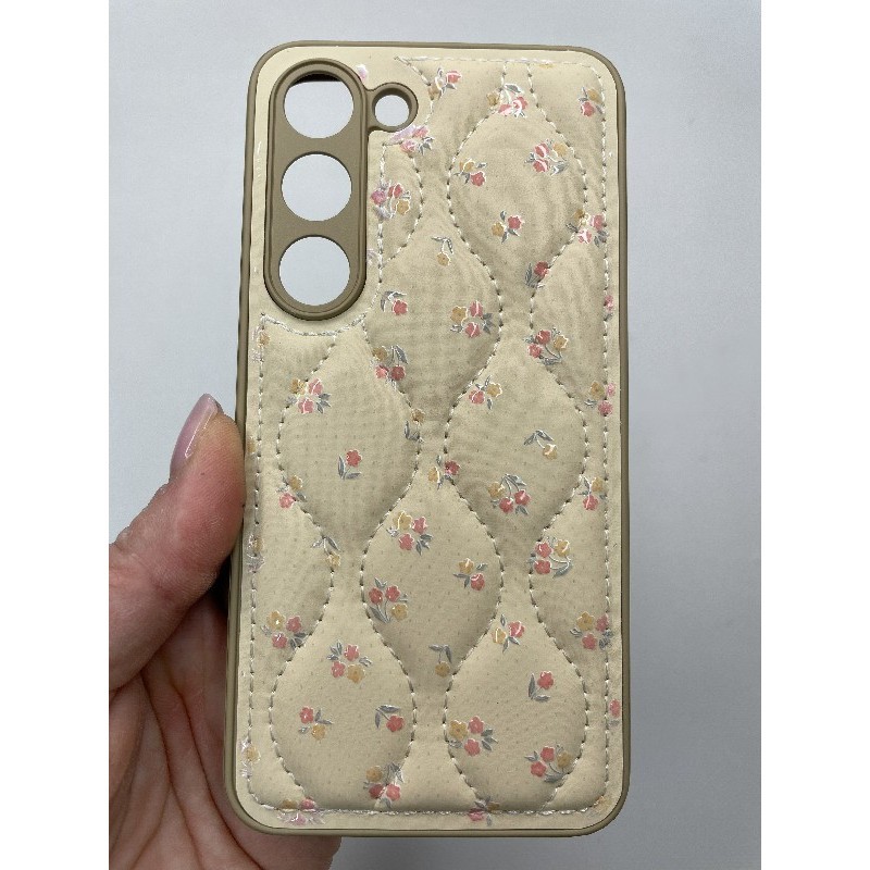 Чохол Flower Material для Samsung S23 молочний-0