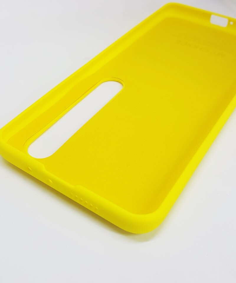 HQ Silicone Case для Xiaomi Mi 10/Mi 10 Pro жовтий-1