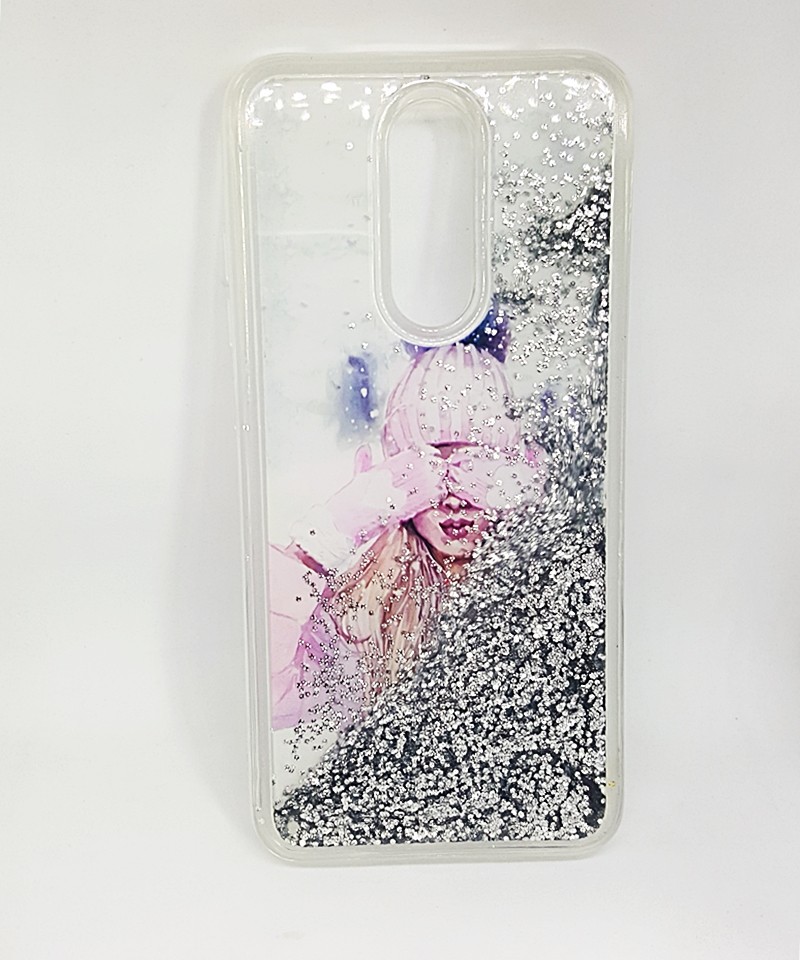 Накладка Fluid Painted для Xiaomi Redmi 8/8A "Дівчина в шапці і рукавичках під снігом" (переливається)-0