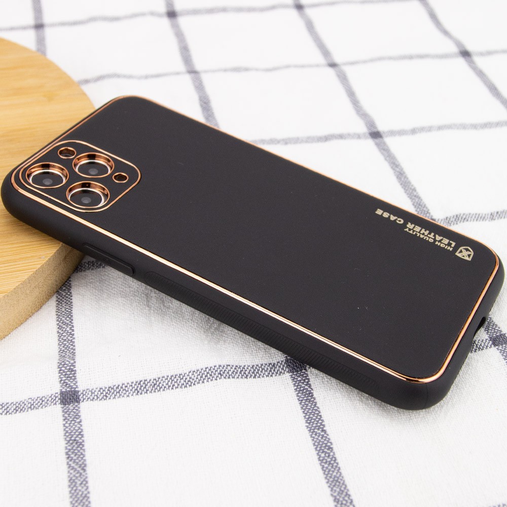 Накладка Xshield для iPhone 12 Pro чорна-1