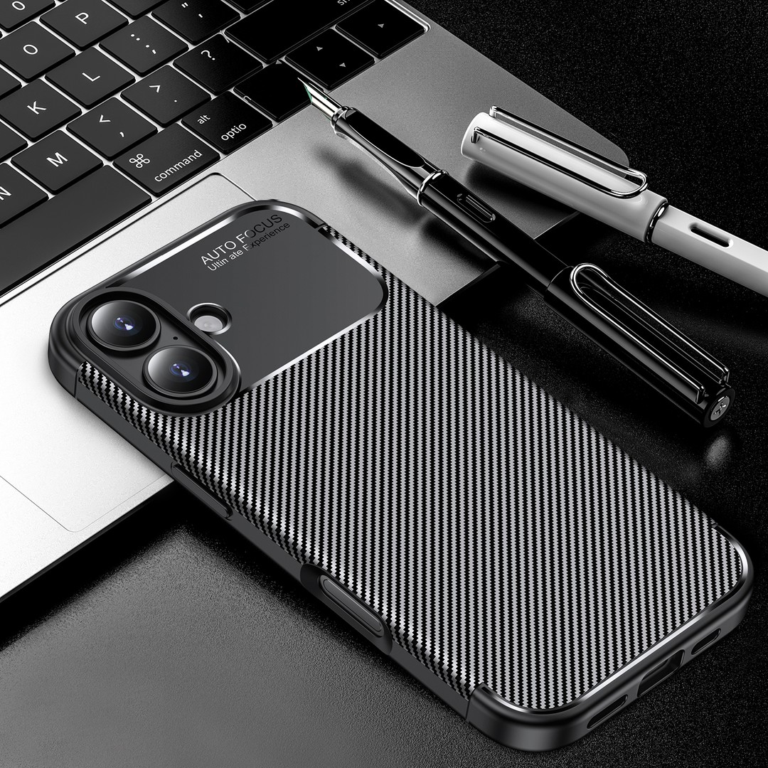 Чохол Ultimate Experience Carbon для IPhone 17 чорний-2